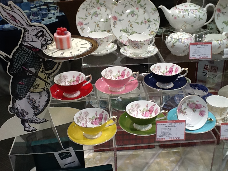 エインズレイアイテム充実入荷！ | OFFICIAL BLOG | ブランド洋食器 