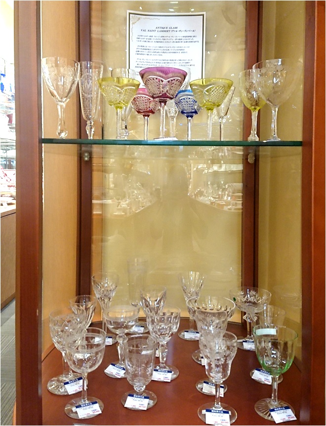 歴史を感じられるアンティークグラス | OFFICIAL BLOG | ブランド洋食