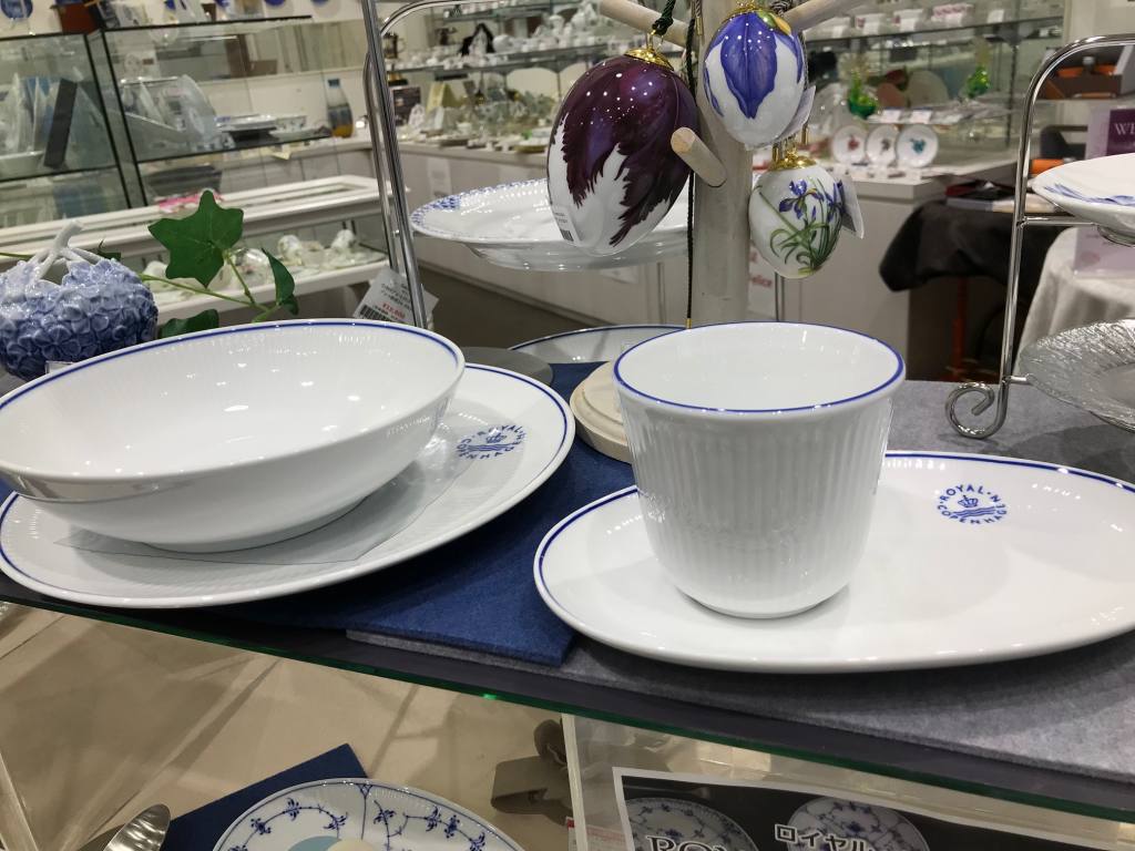 ◆値下げ中◆ 希少　ロイヤルコペンハーゲン　ブルーライン IMG_2581.jpg