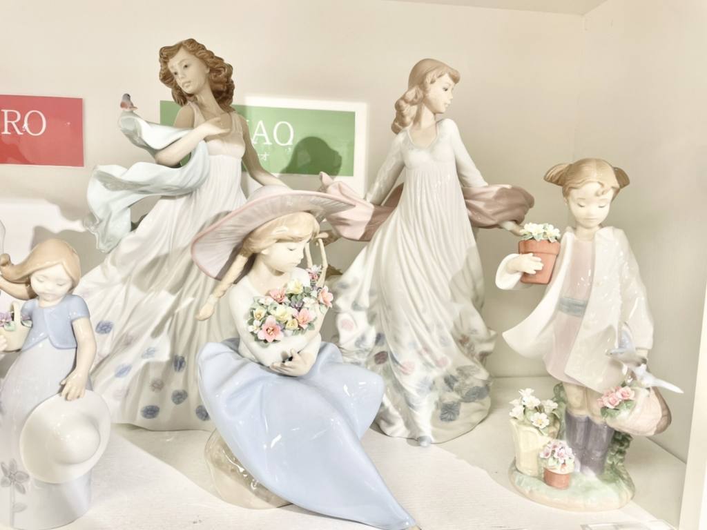 リヤドロ・ナオのお人形のご紹介♪ - OFFICIAL BLOG | ブランド洋食器