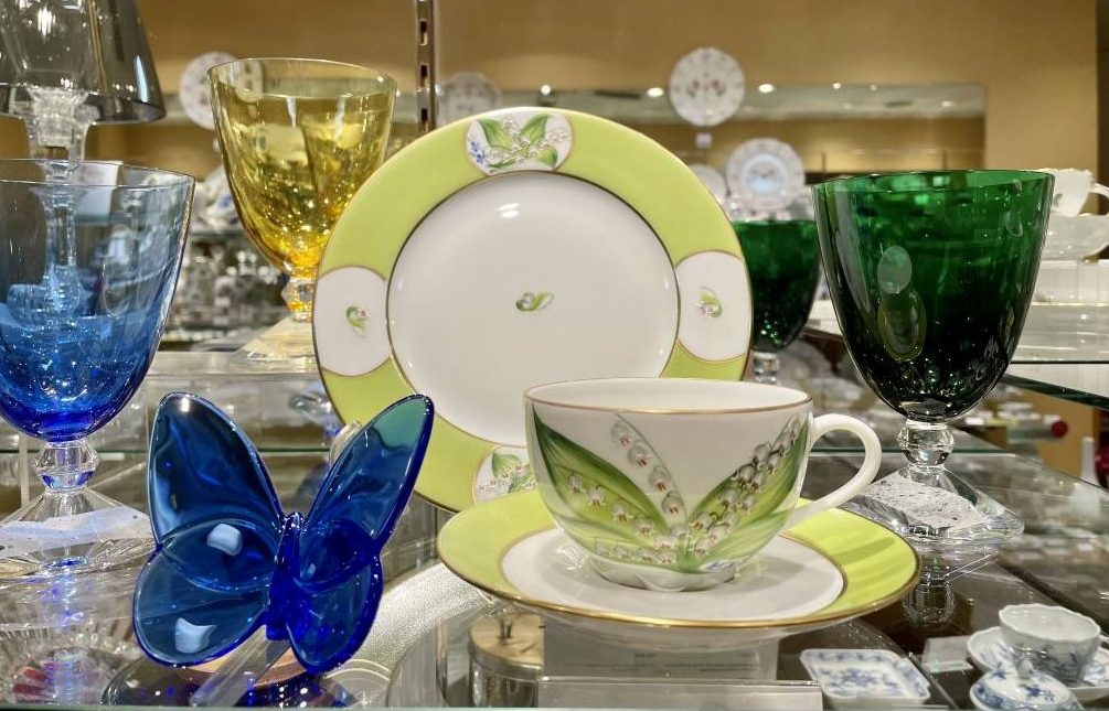✨ル・ノーブル初入荷！スズラン柄のカップ＆プレート✨ - OFFICIAL