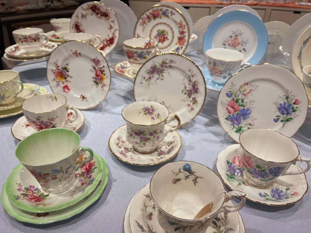 英国ビンテージトリオセット&オールドノリタケフェア開催！【4/14まで